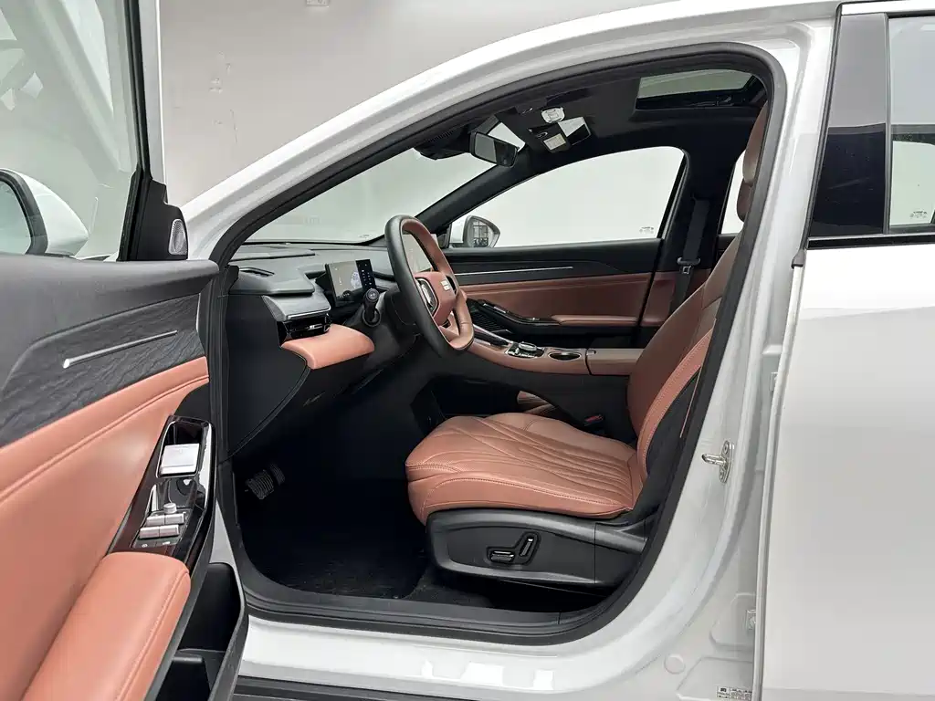 GEELY GALAXY GALAXY L6