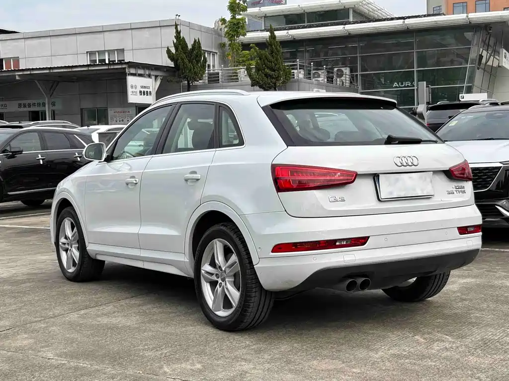 Audi Q3 — миниатюра 14