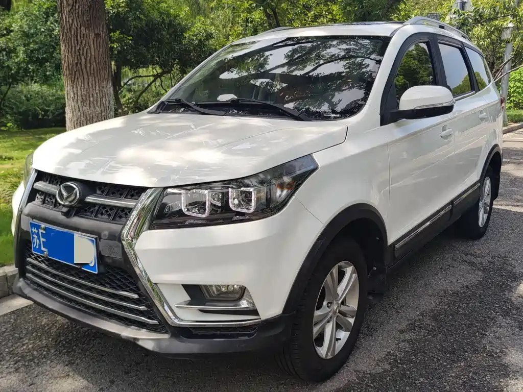 BAIC HUANSU BAIC MAGIC SPEED S3