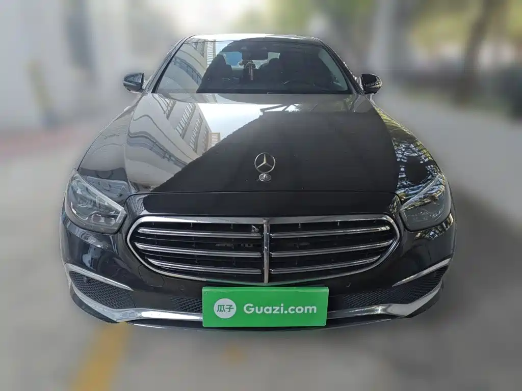Mercedes-Benz E-Class — миниатюра 23