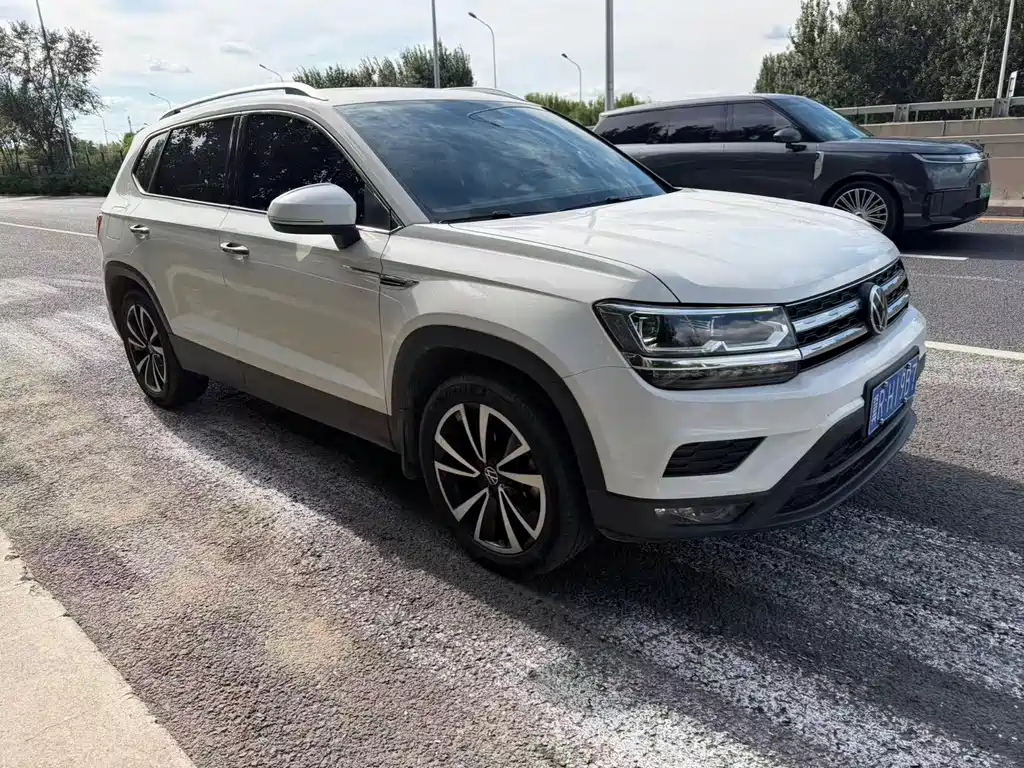 Volkswagen Tharu — миниатюра 3