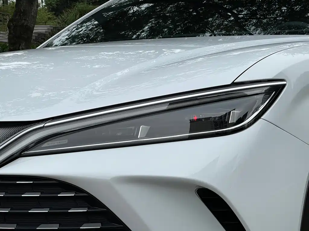 BYD L DM-i — миниатюра 8