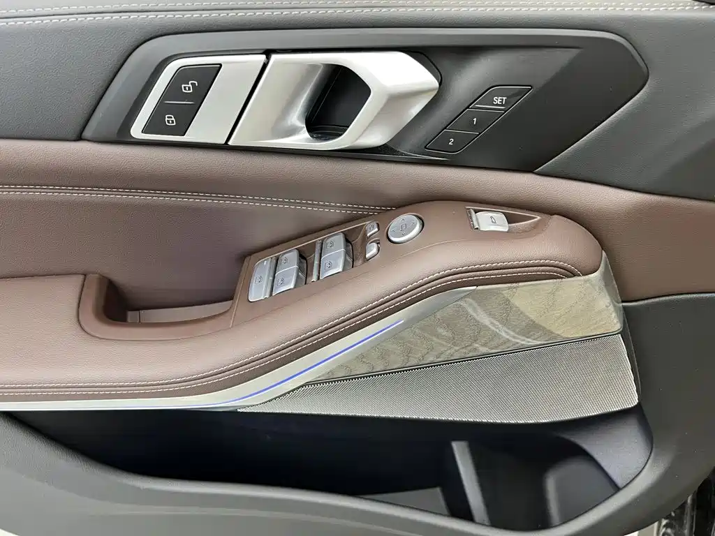 BMW X5 — миниатюра 19