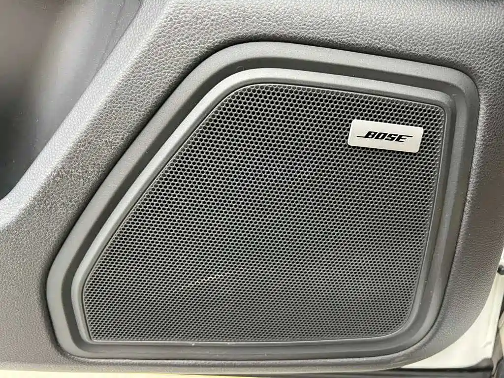 Porsche Macan — миниатюра 33
