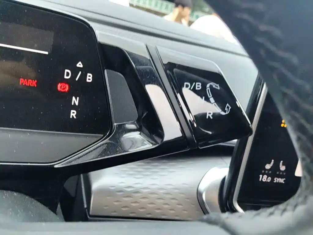 Volkswagen ID.6 X — миниатюра 14