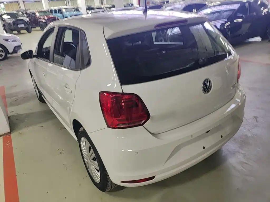 Volkswagen Polo — миниатюра 5