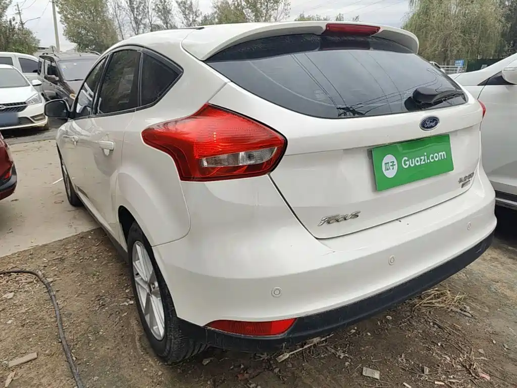 Ford Focus — миниатюра 5
