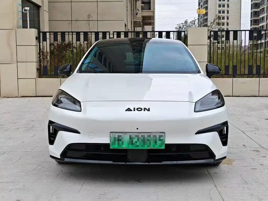 Aion AION RT — миниатюра 2