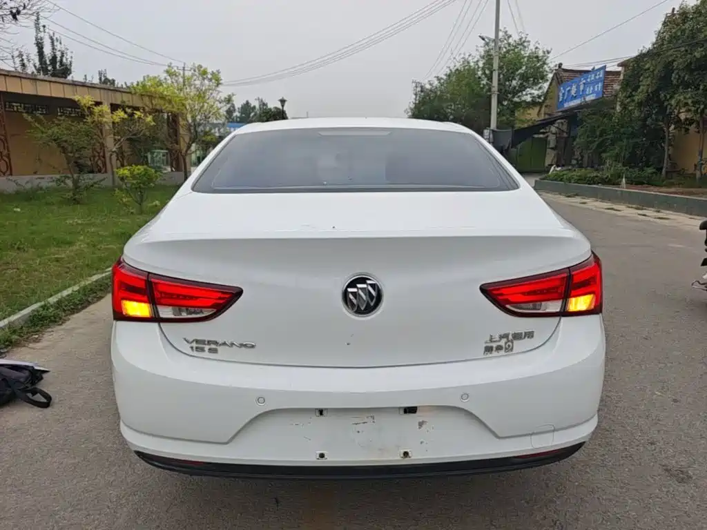 Buick Verano — миниатюра 6