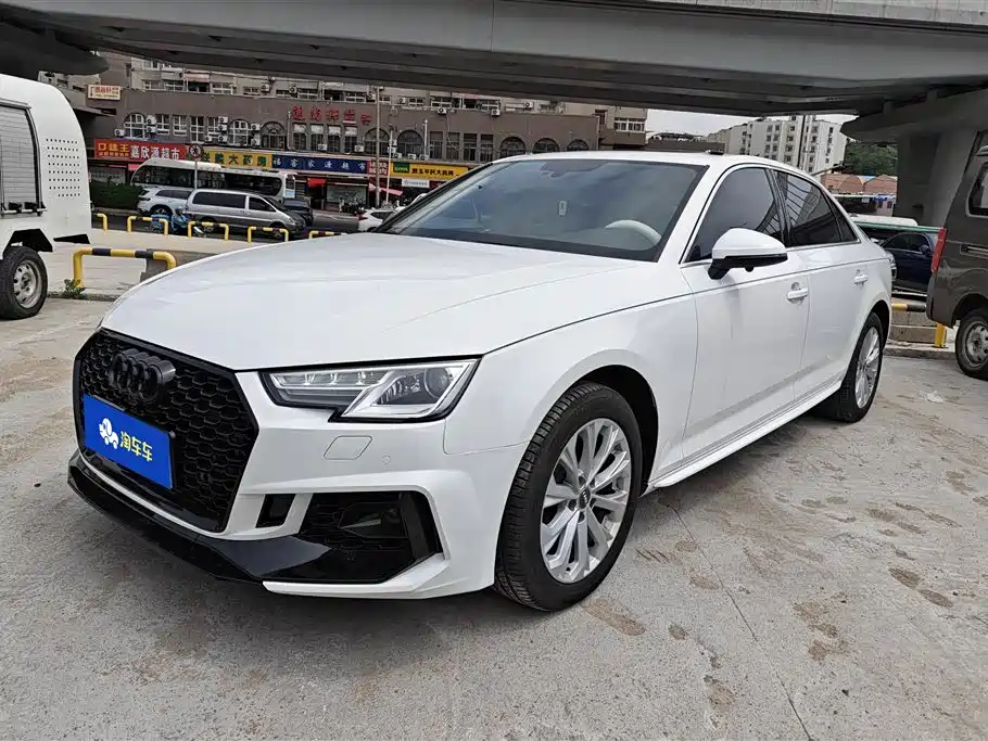 Купить Audi A4L