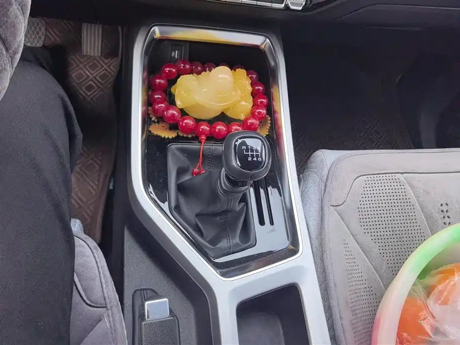 WULING WULING JIACHEN