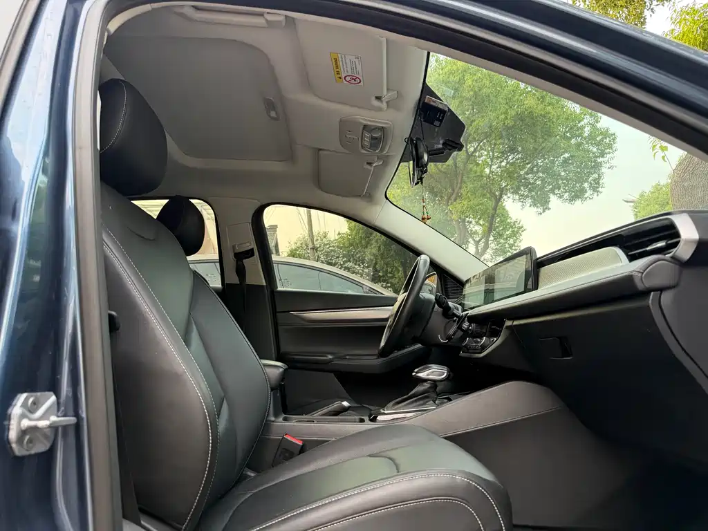 Ford Escort 2021 1.5L AT