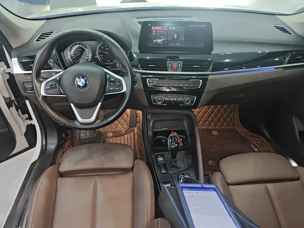 BMW X1 — миниатюра 10