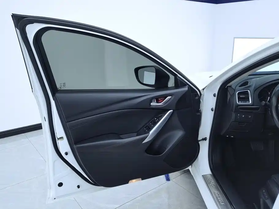 Mazda Atenza — миниатюра 7