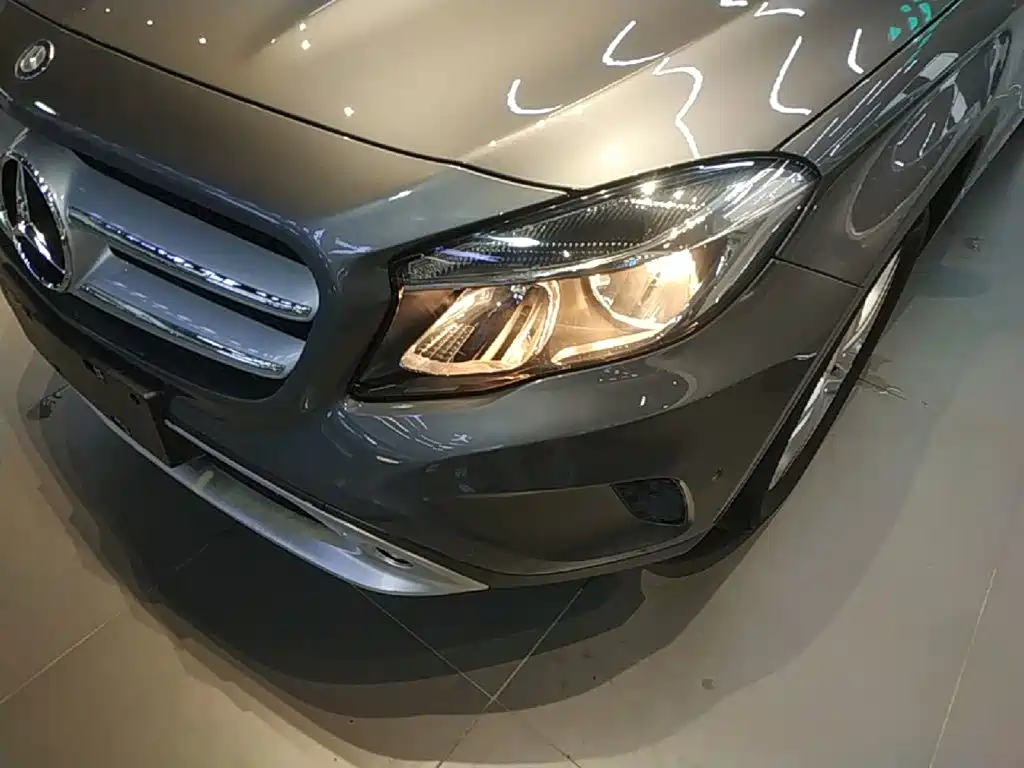 Mercedes-Benz GLA — миниатюра 24