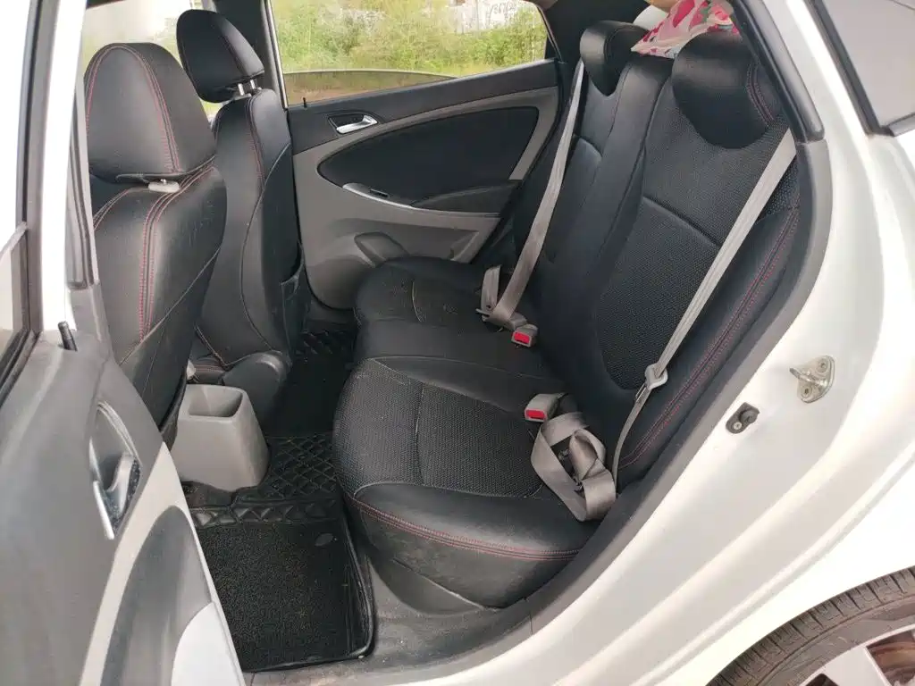 Hyundai Verna — миниатюра 13