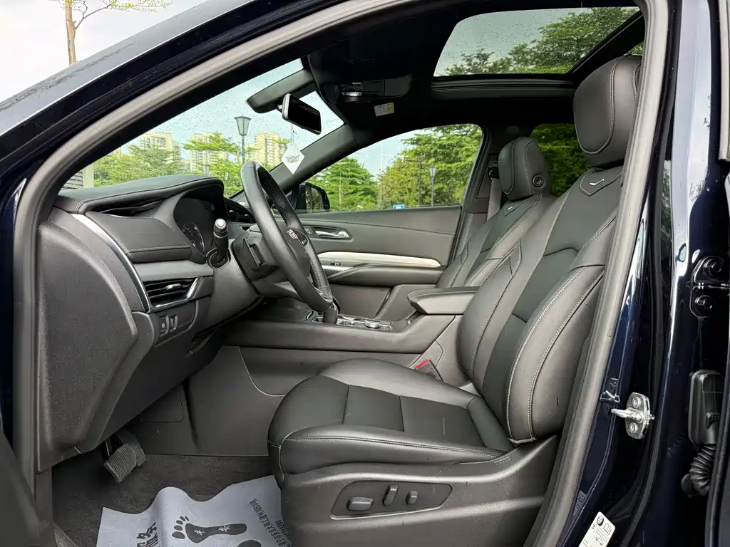 Cadillac XT4 — миниатюра 10