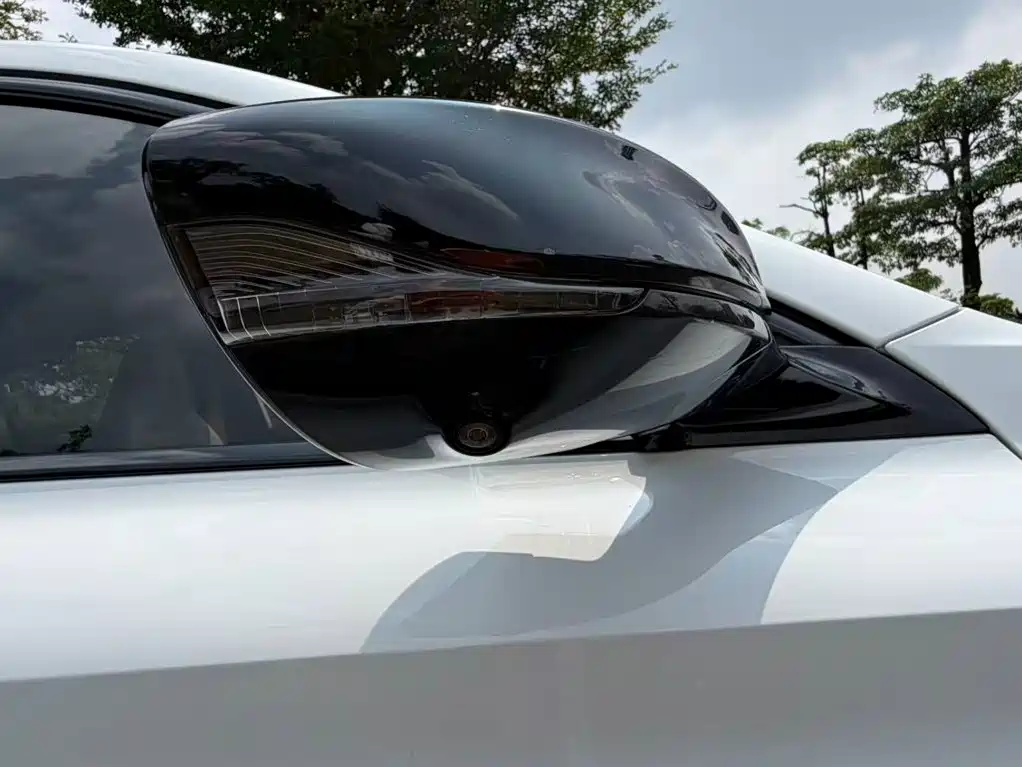 MG MG5 Scorpio — миниатюра 15