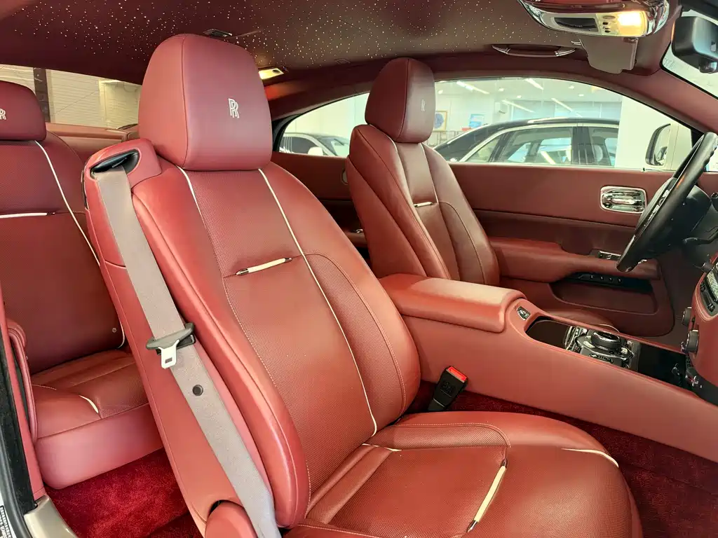 Rolls-Royce Wraith — миниатюра 6