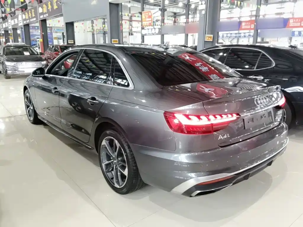 Audi A4L — миниатюра 5