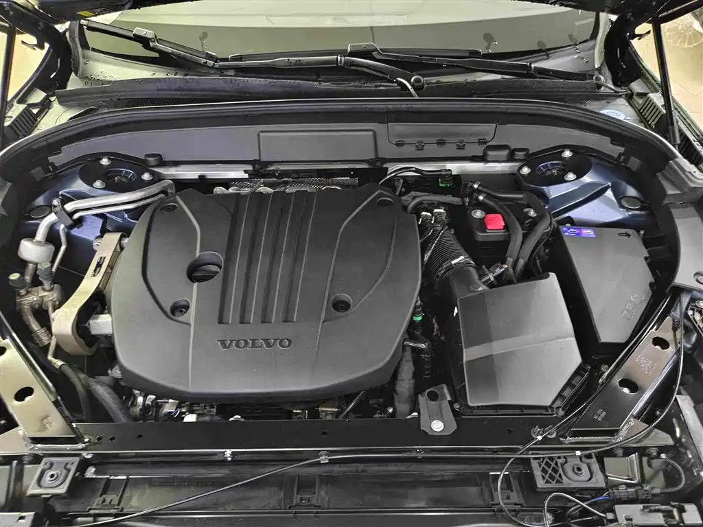 Volvo XC60 — миниатюра 12