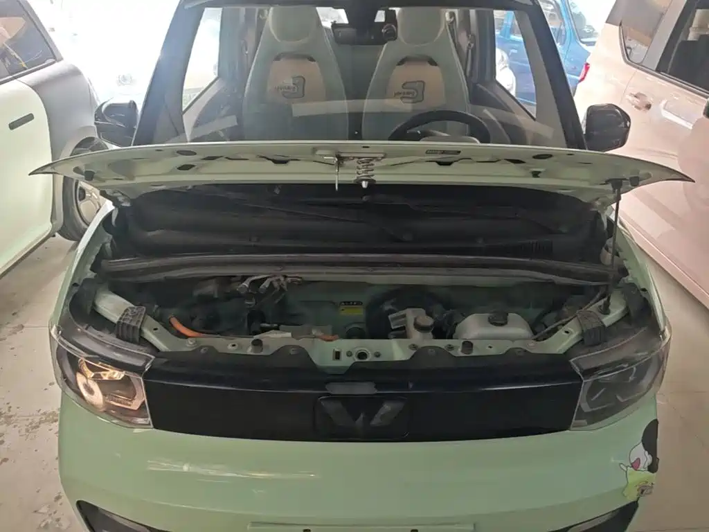 Wuling MINIEV — миниатюра 20