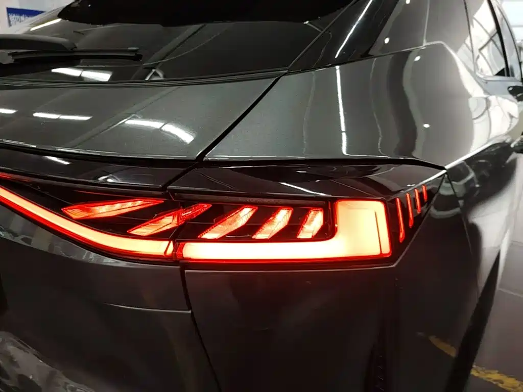 Changan UNI-Z — миниатюра 8