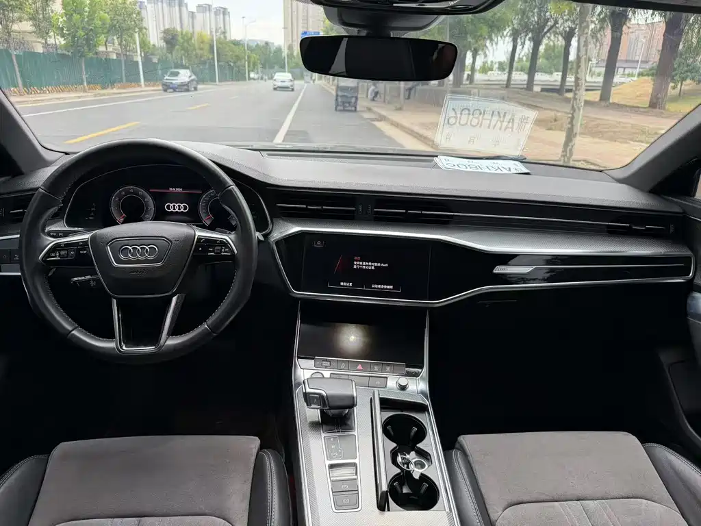 Audi A6L — миниатюра 5