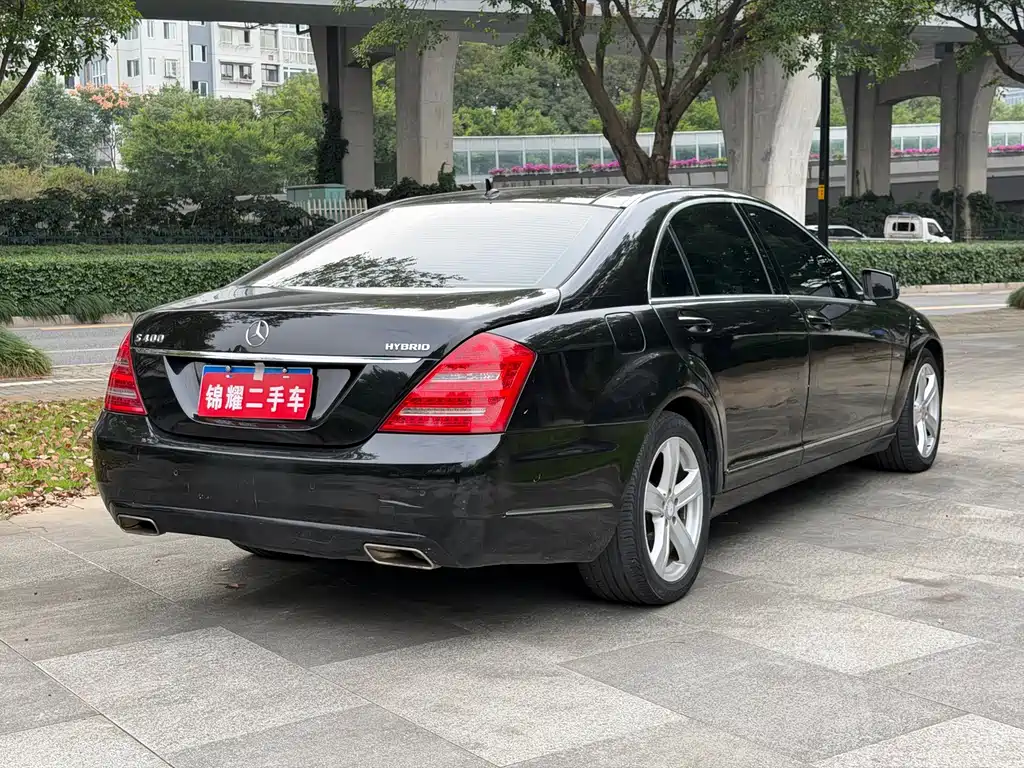 Mercedes-Benz S-Class — миниатюра 24