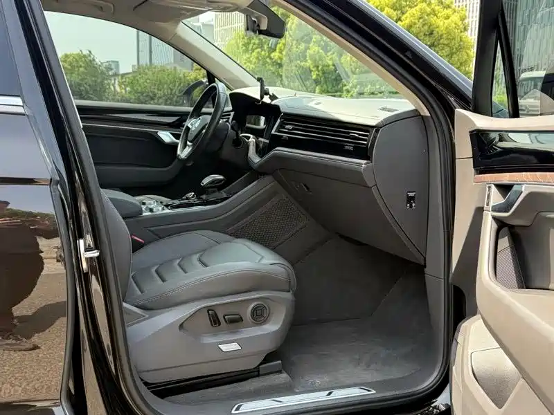 Volkswagen Touareg 2020 3.0TSI VI
