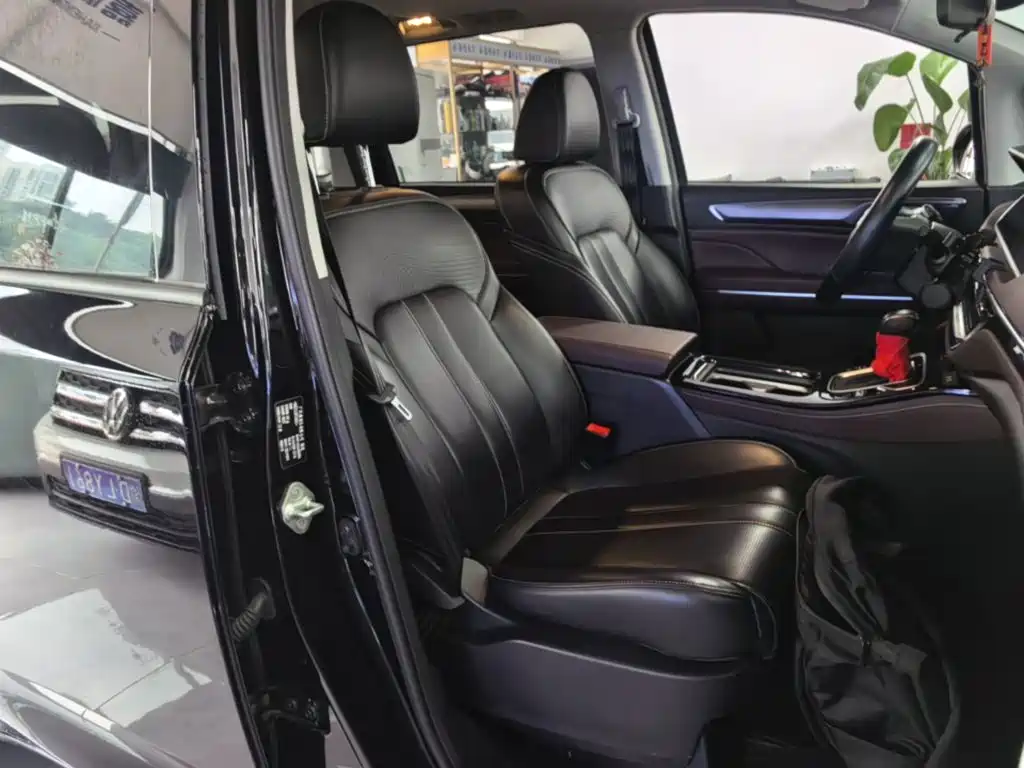 GAC Motor Trumpchi M6 — миниатюра 25