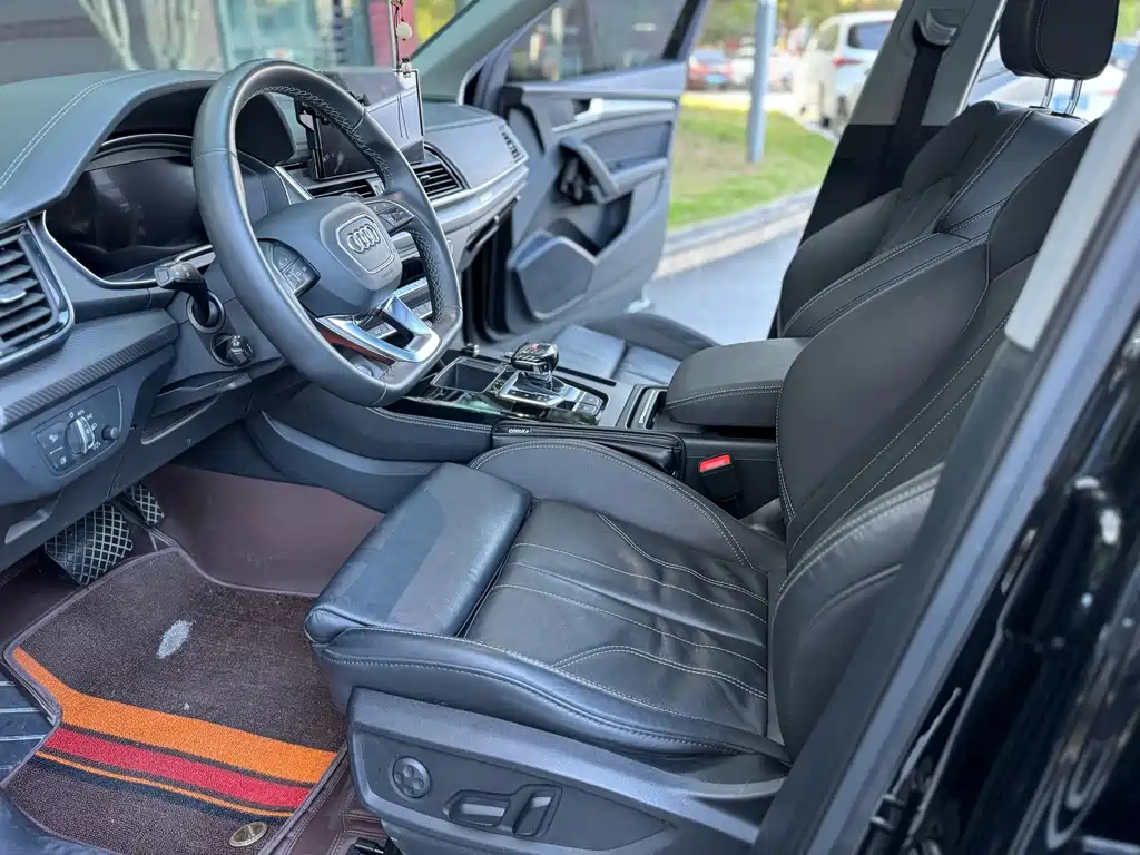 Audi Q5L — миниатюра 5