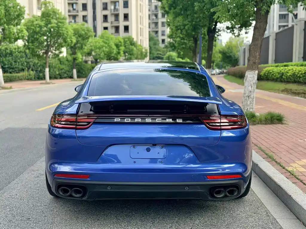 Porsche Panamera — миниатюра 12