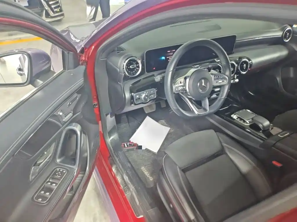 Mercedes-Benz A-Class — миниатюра 16