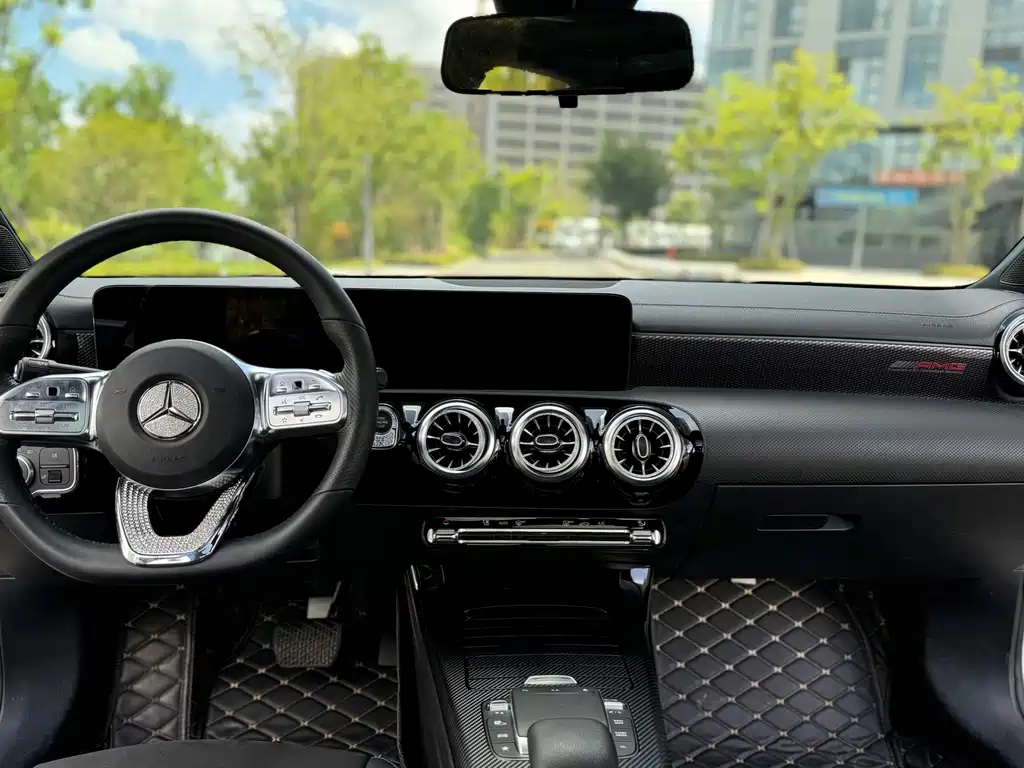 Mercedes-Benz A-Class — миниатюра 4