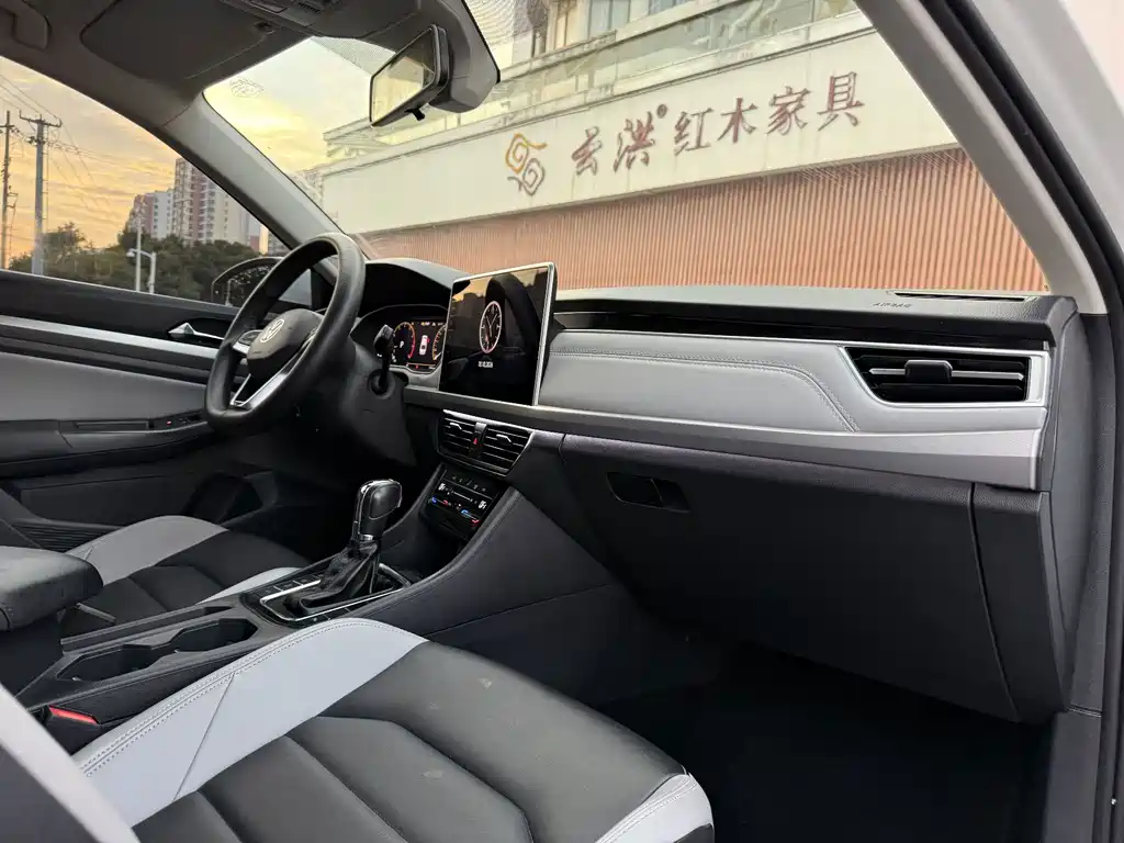 Volkswagen Bora — миниатюра 25