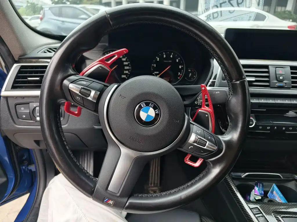 BMW 3 Series — миниатюра 5