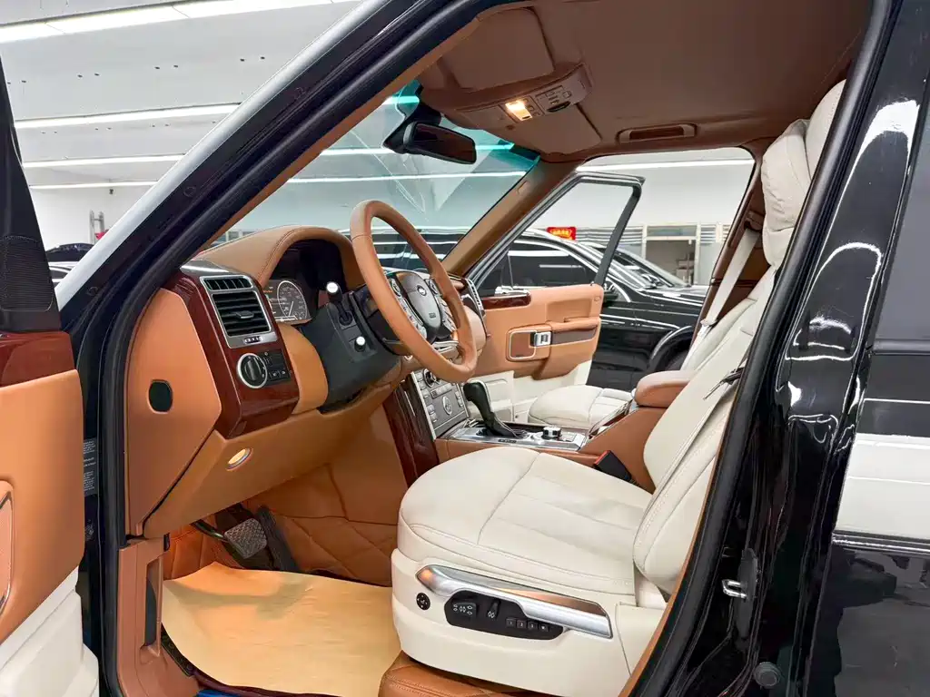 Land Rover Range Rover 2011 5.0T