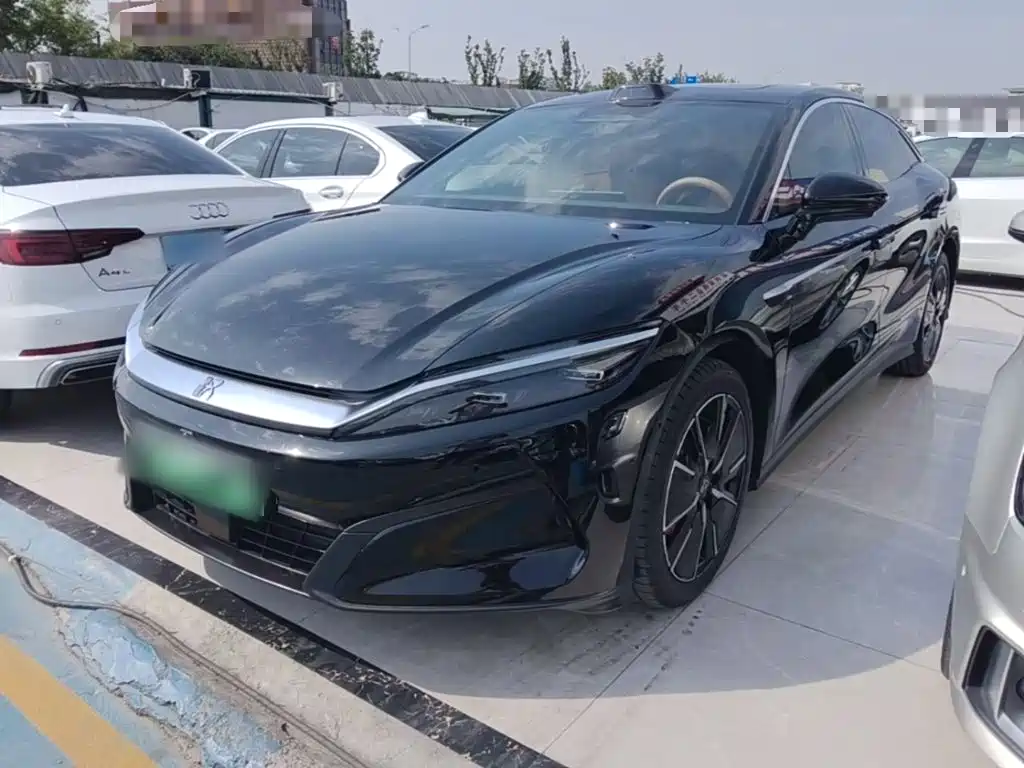 BYD Han L 2025 DM-i 200KM Premium