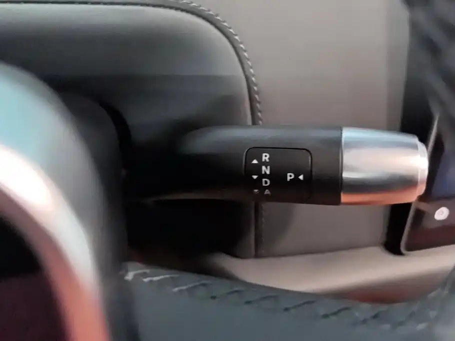 Li Auto Li L9 — миниатюра 16