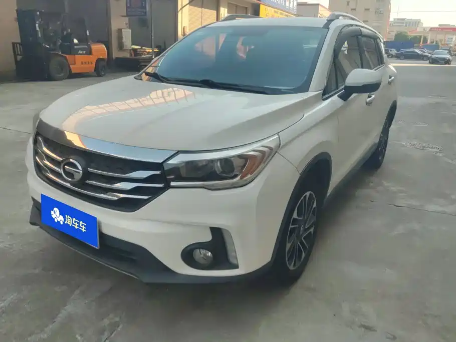 2015 GAC Trumpchi GS4 - zdjęcie 1 z 16