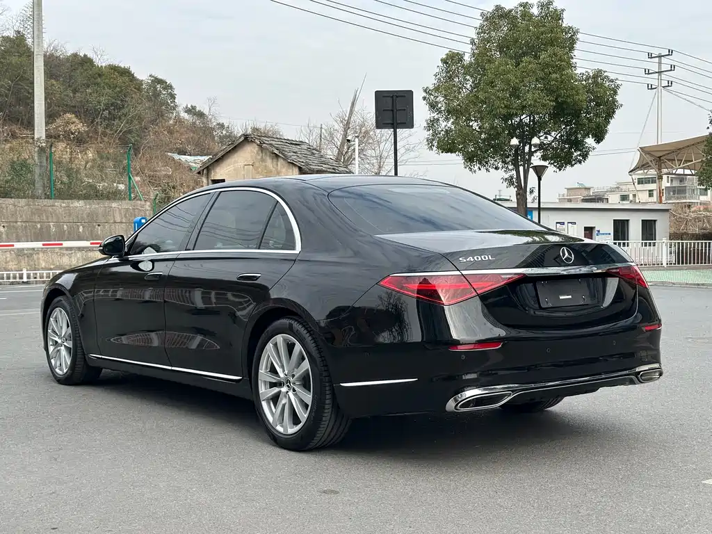 MERCEDES-BENZ S CLASS