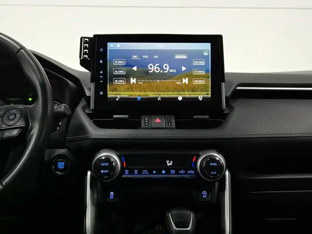 Toyota Wildlander — миниатюра 12