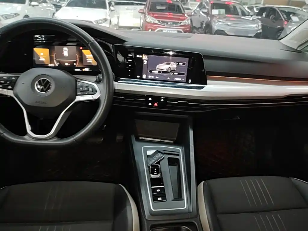 Volkswagen Golf — миниатюра 13