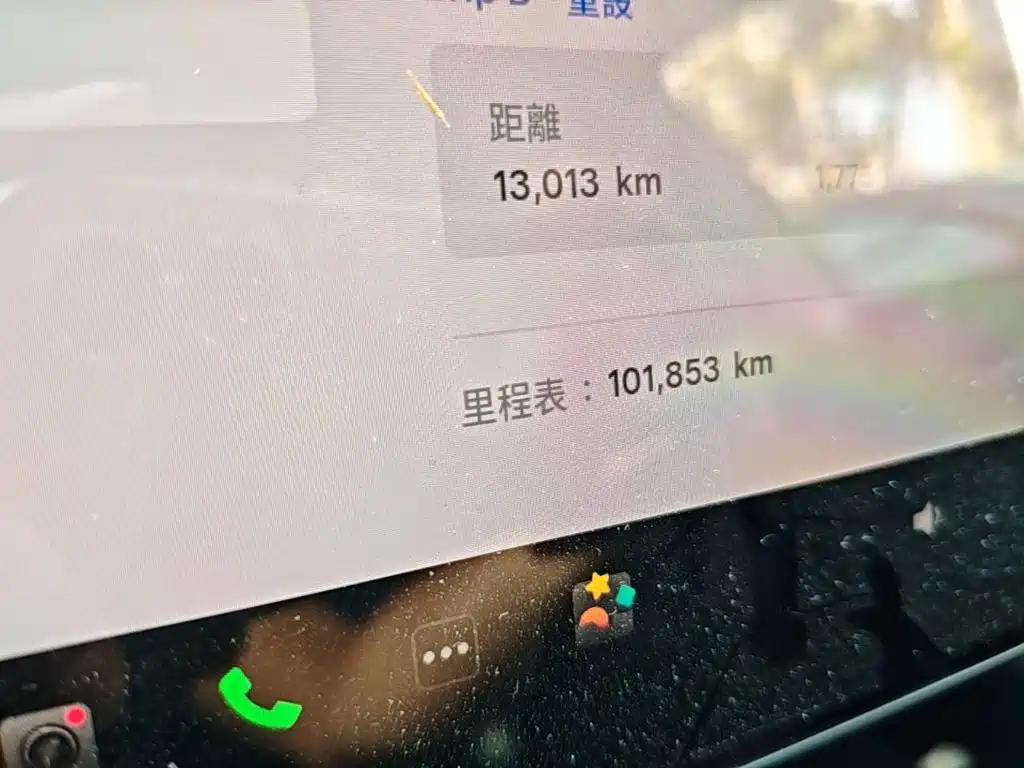 Tesla Model 3 — миниатюра 12