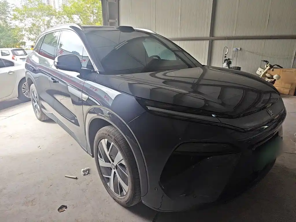 BYD Tang L — миниатюра 4