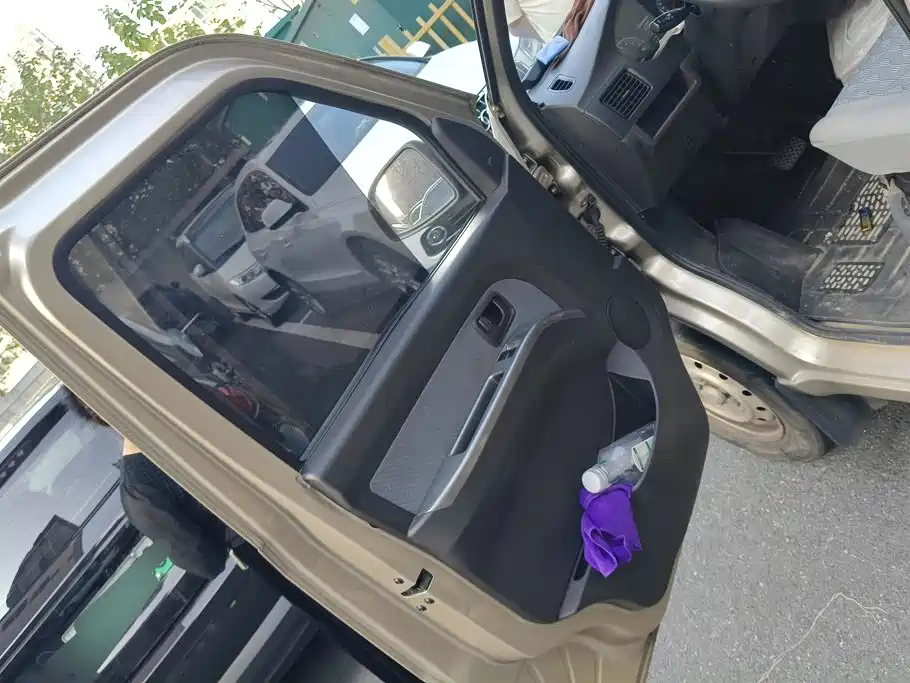 Wuling Rongguang EV — миниатюра 7