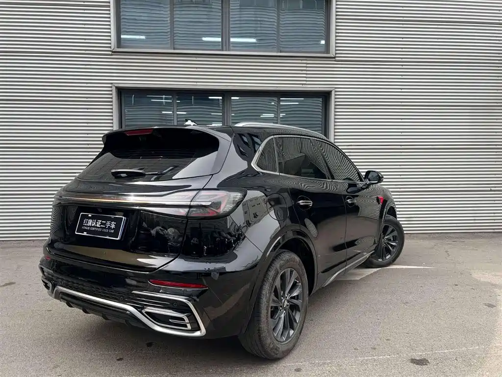 Hongqi HS5 2023 2.0T Pro