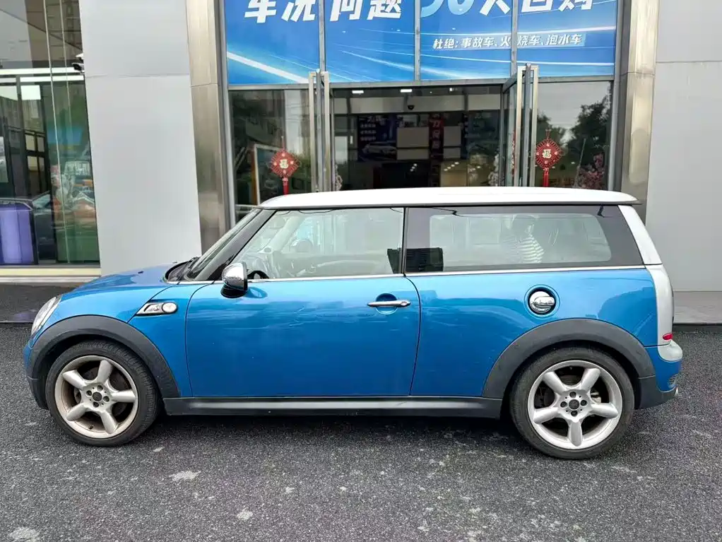 MINI Mini Clubman — миниатюра 12
