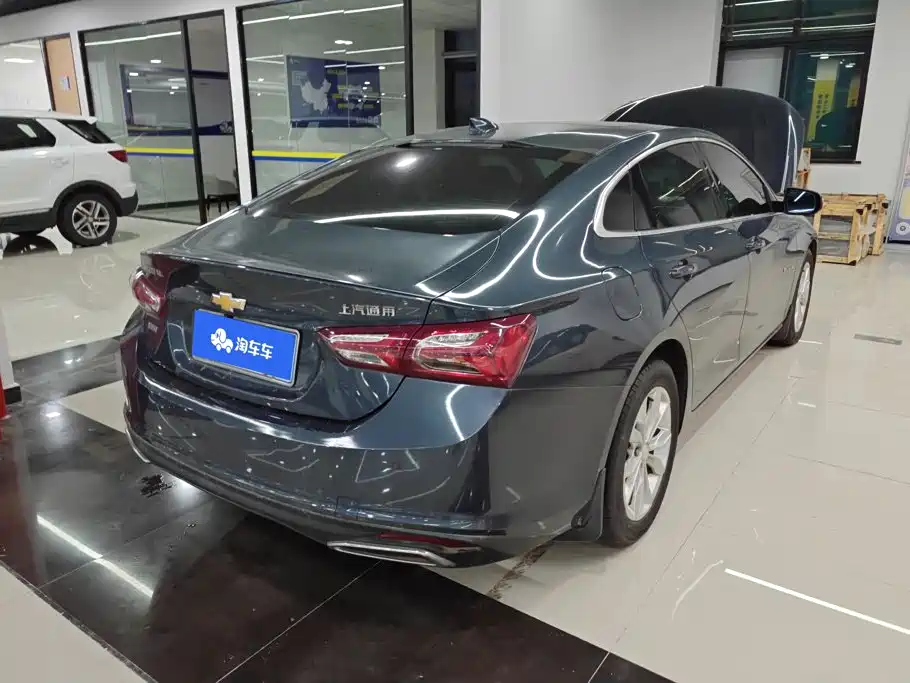Chevrolet Malibu XL — миниатюра 3